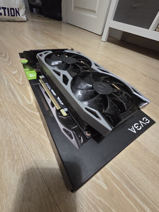 EvGA RTX 2060 KO Ultra  - GEFORCE