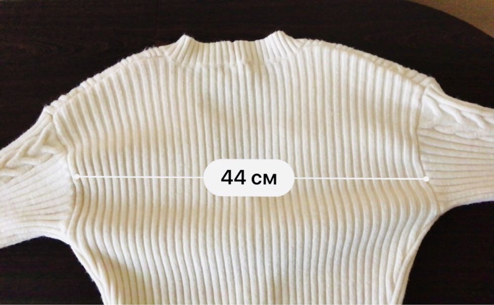 Брендовий дів розм L наш 46 Bershka кардіган кофта джемпер