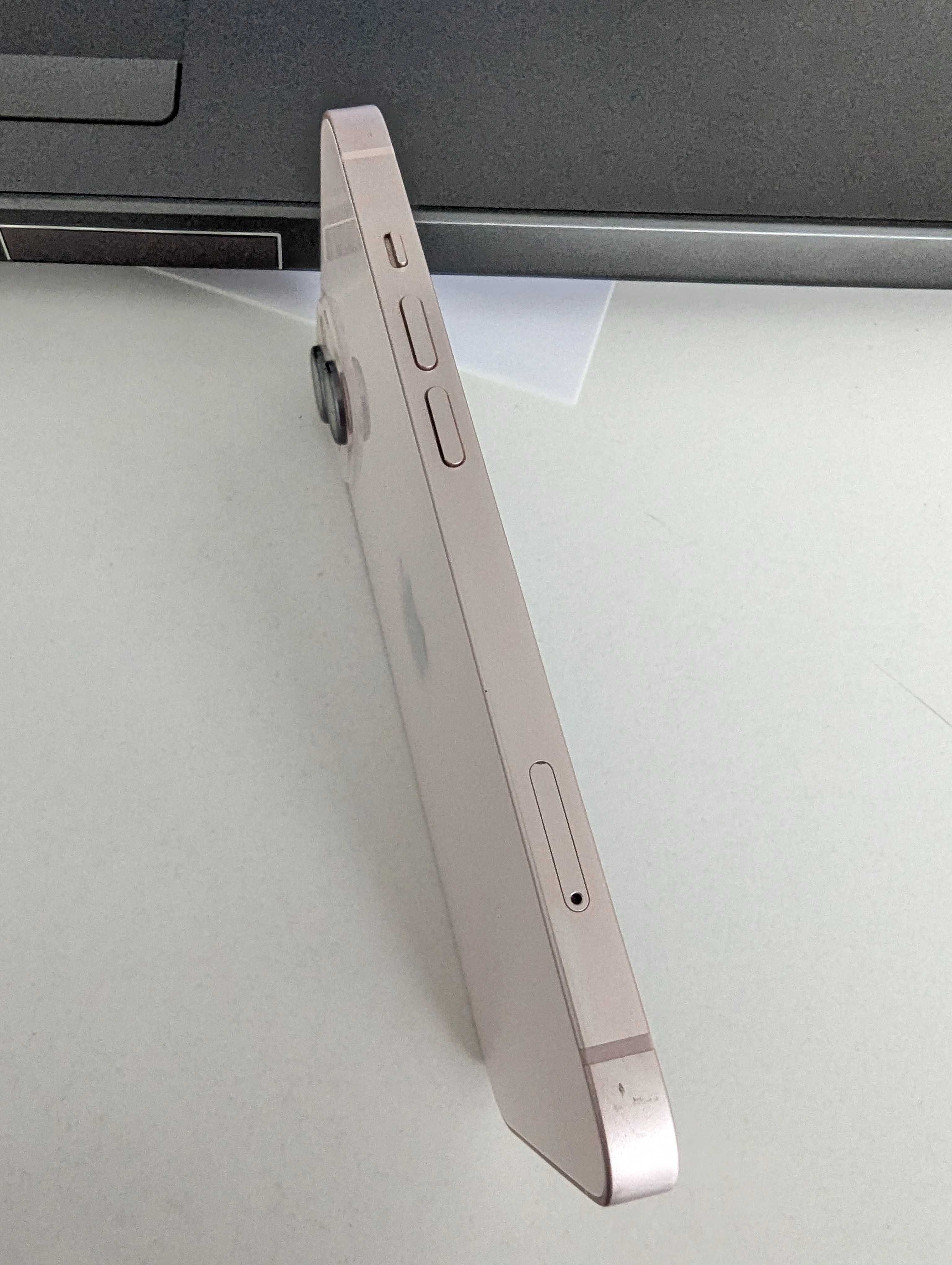 Продам айфон apple iphone 13 128gb