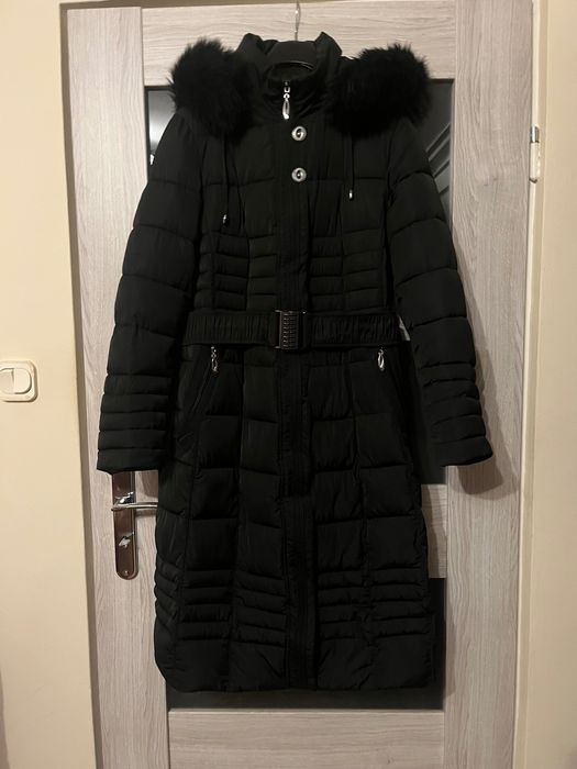 Płaszcz damski zimowy pikowany