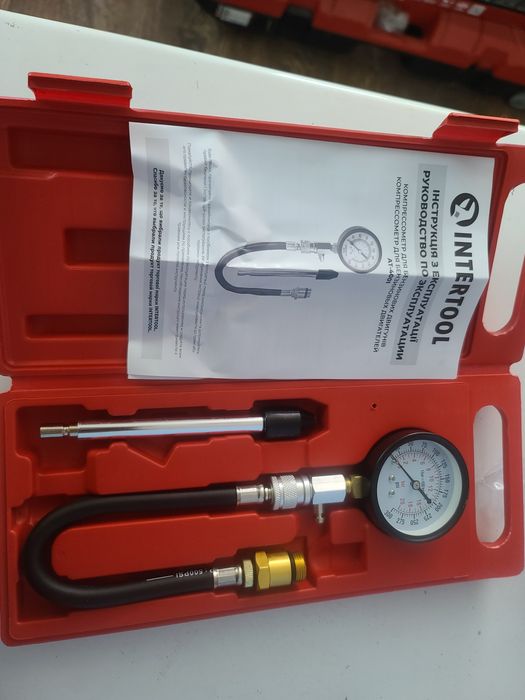Компресометр бензинових INTERTOOL AT-4004 та АТ-4003 для дизельних