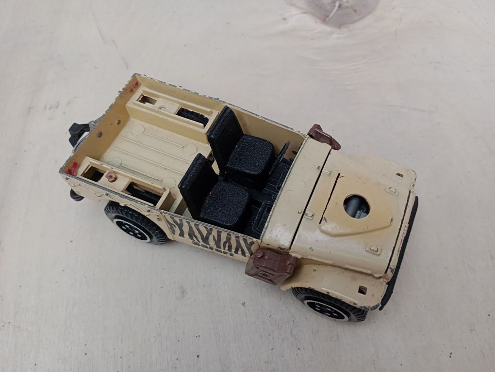 Model samochodu Fiat campagnola w skali 1:25