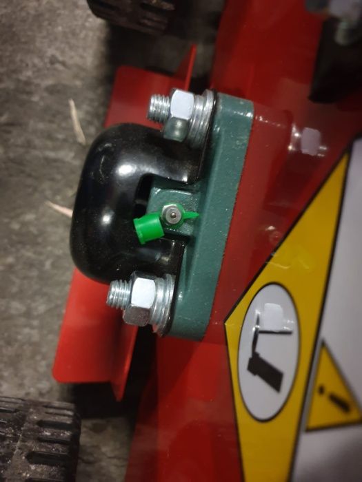 Wertykulator WB384RB weibang Gwarancja, Waga 46 kg, uchylne noże