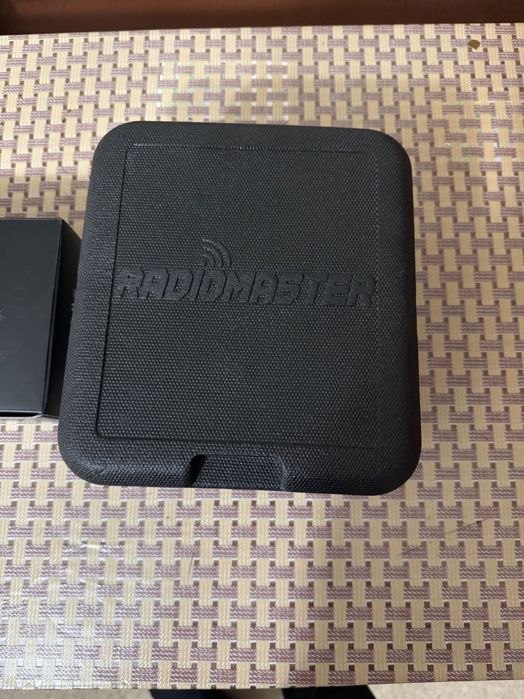 Окуляри і пульт для FPV