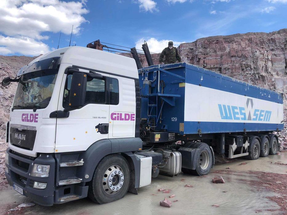 Послуги Камаз Самоскид 25т Доставка Пісок Щебінь Відсів Сарни