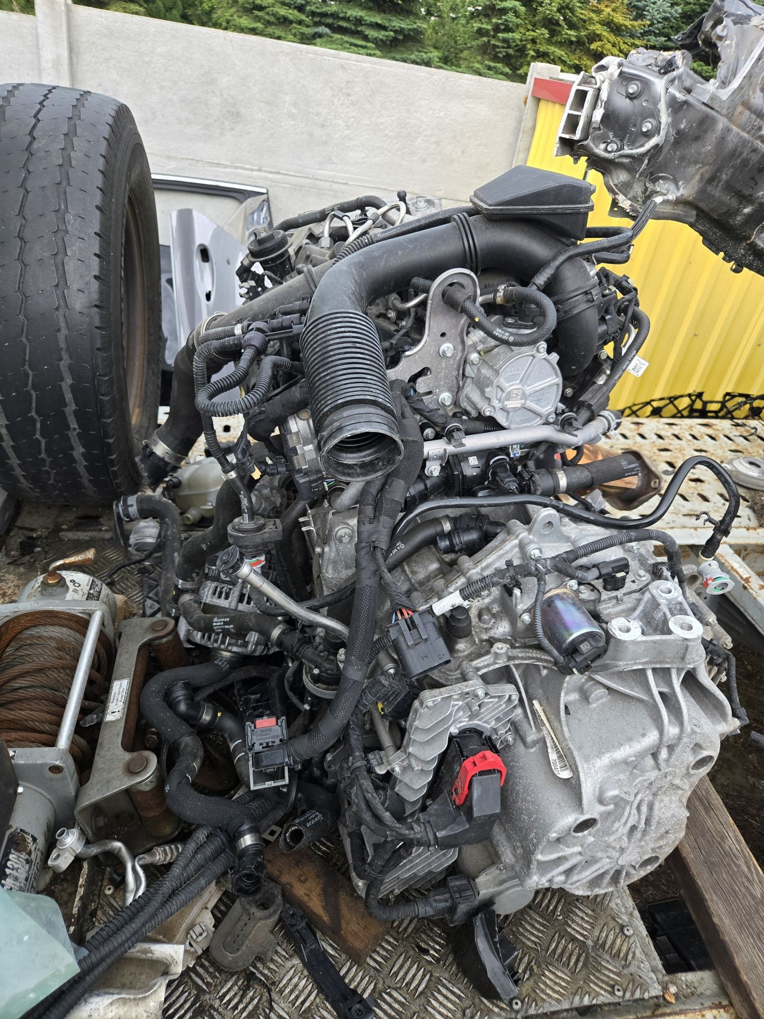 Silnik że skrzynią mercedes cla 118 1.3  282914