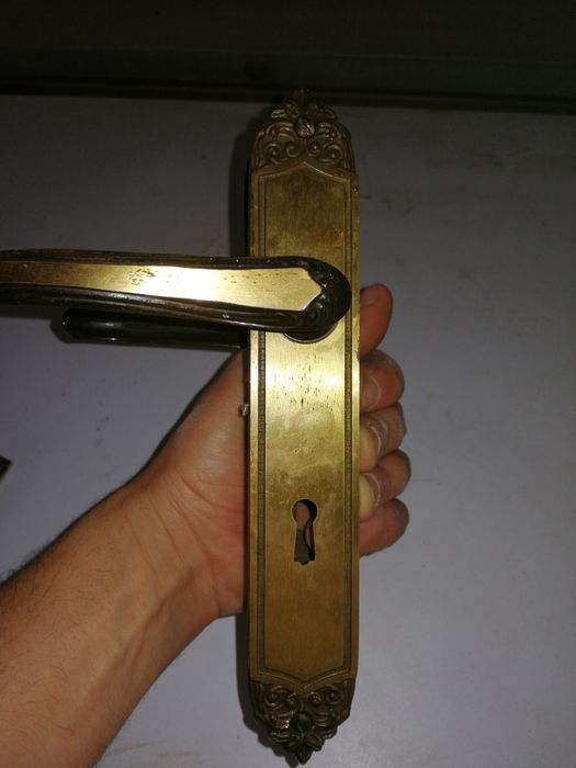 Puxador vintage cumo novo