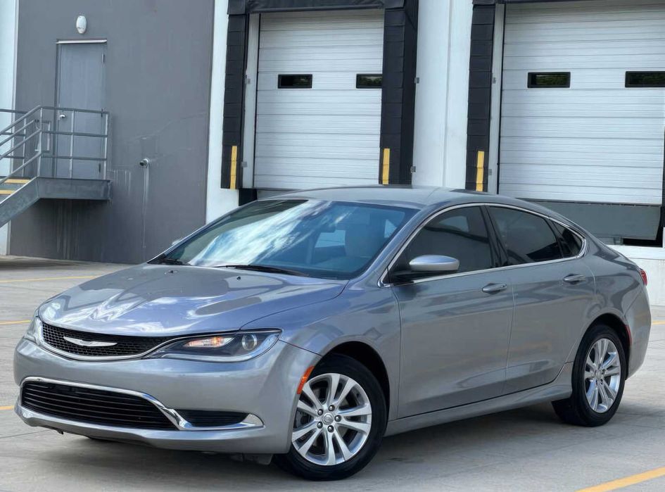 Chrysler 200 Limited      2016