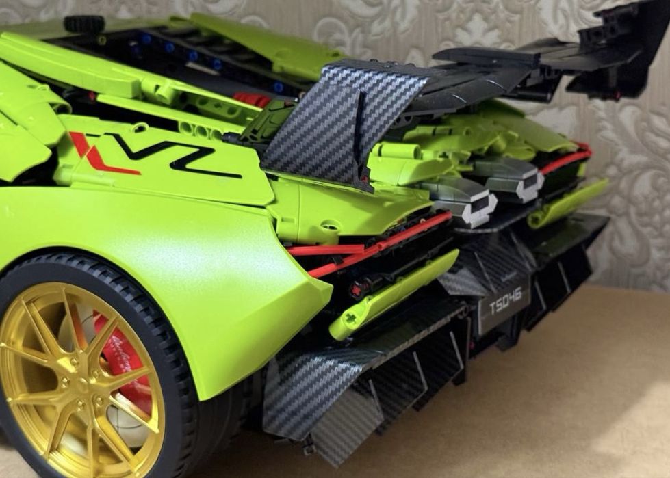 ‼️Екслюзив‼️ Lamborghini SVJ 1:6 (6628 деталей)