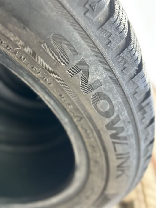 215/50 r17 • зима • 2022 р.в. • пара •