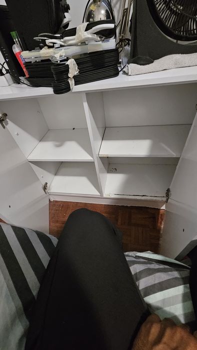 Aparador + movel de cabeceira IKEA