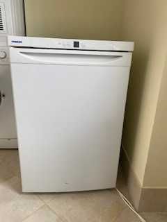 Продается морозильная камера Liebherr в отличном состоянии.