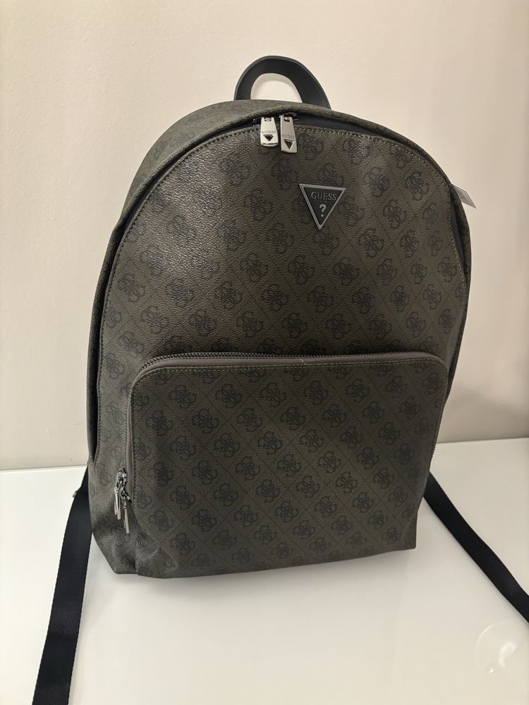 Plecak skórzany new guess Milano 42’
