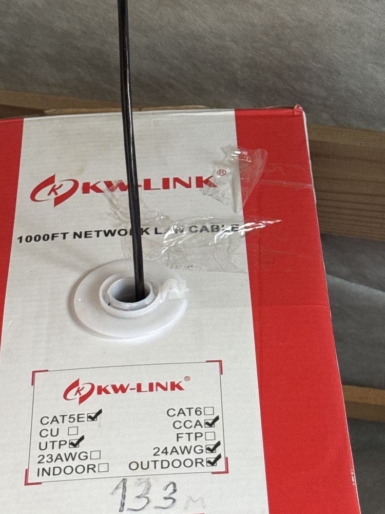 Кабель витая пара cat 5 черный .наружка. Затяжка.