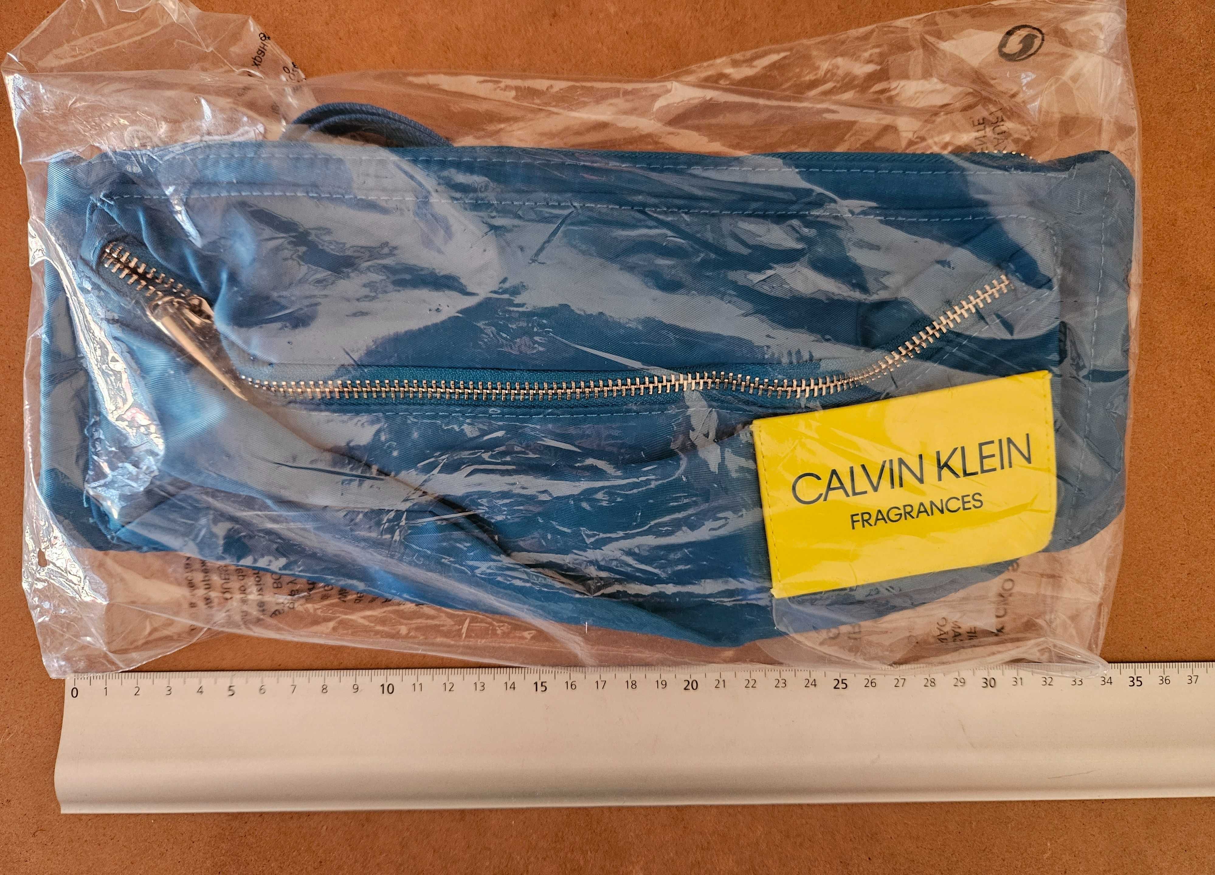 Bolsa de cintura azul Calvin Klein - NOVA