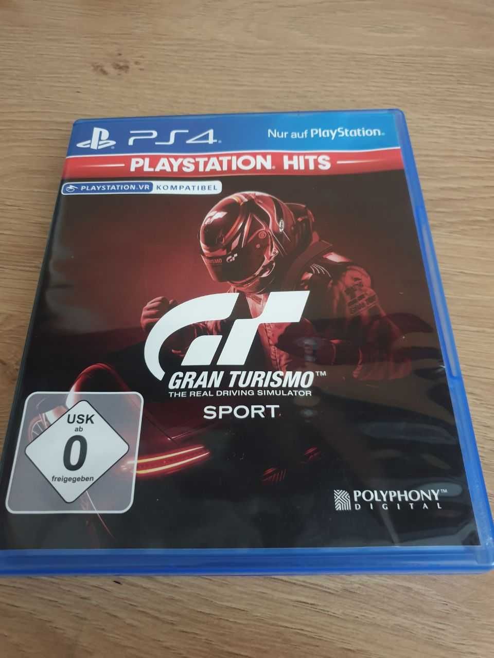 Sony ps4 Pro 1T - wersja CUH-7216B - 11.00 + gra gran turismo sport