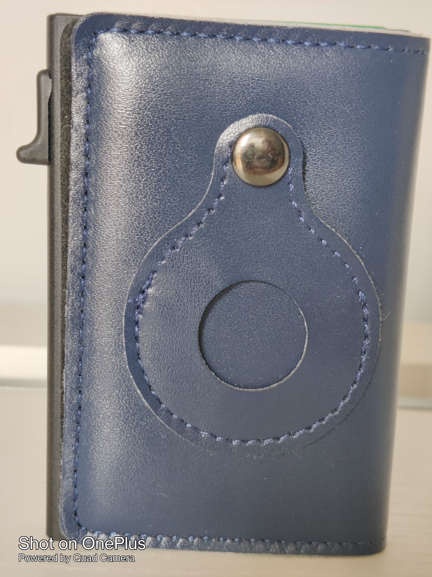 Carteira homem com sistema RFID.