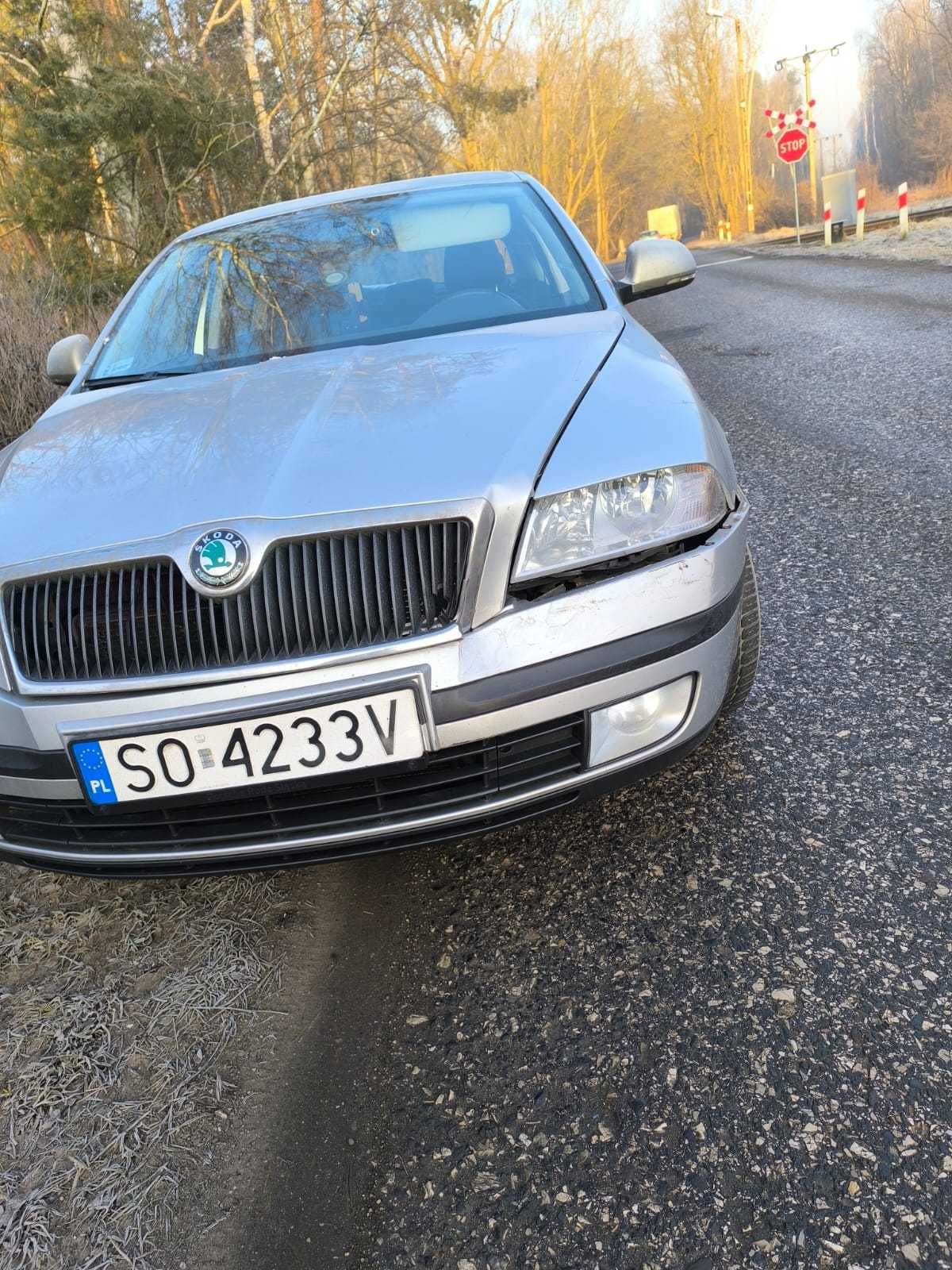 Skoda Octavia 2 1.6 MPI LPG, 2011 r.  uszkodzona po kolizji