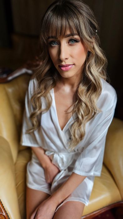 Makijaż fryzura z dojazdem profesjonalnie