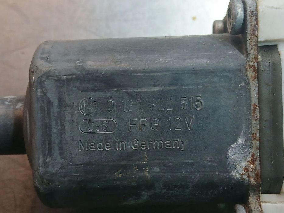 Elevador vidros frente direito BMW 2 Coupé (F22, F87)