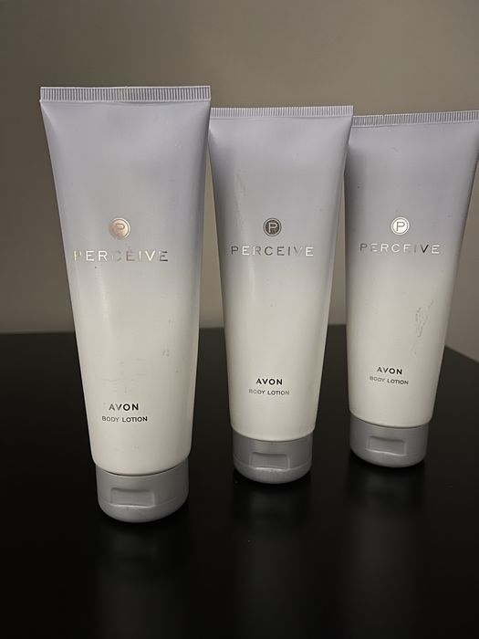 Avon 3 szt balsam do ciała Perceive