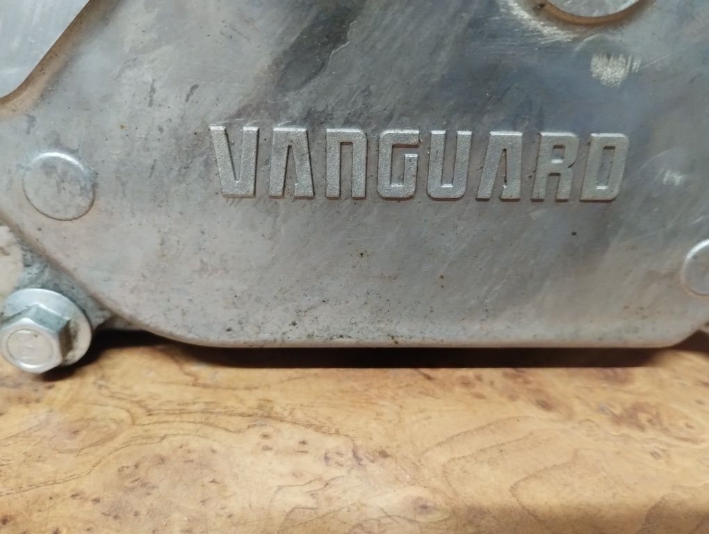Silnik spalinowy Briggs&stratton VANGUARD
