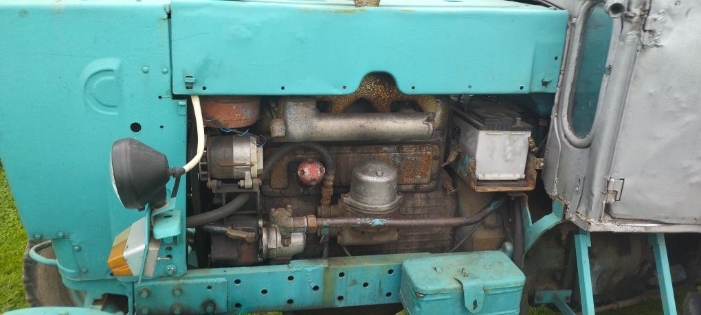 Продам трактор ЮМЗ -6