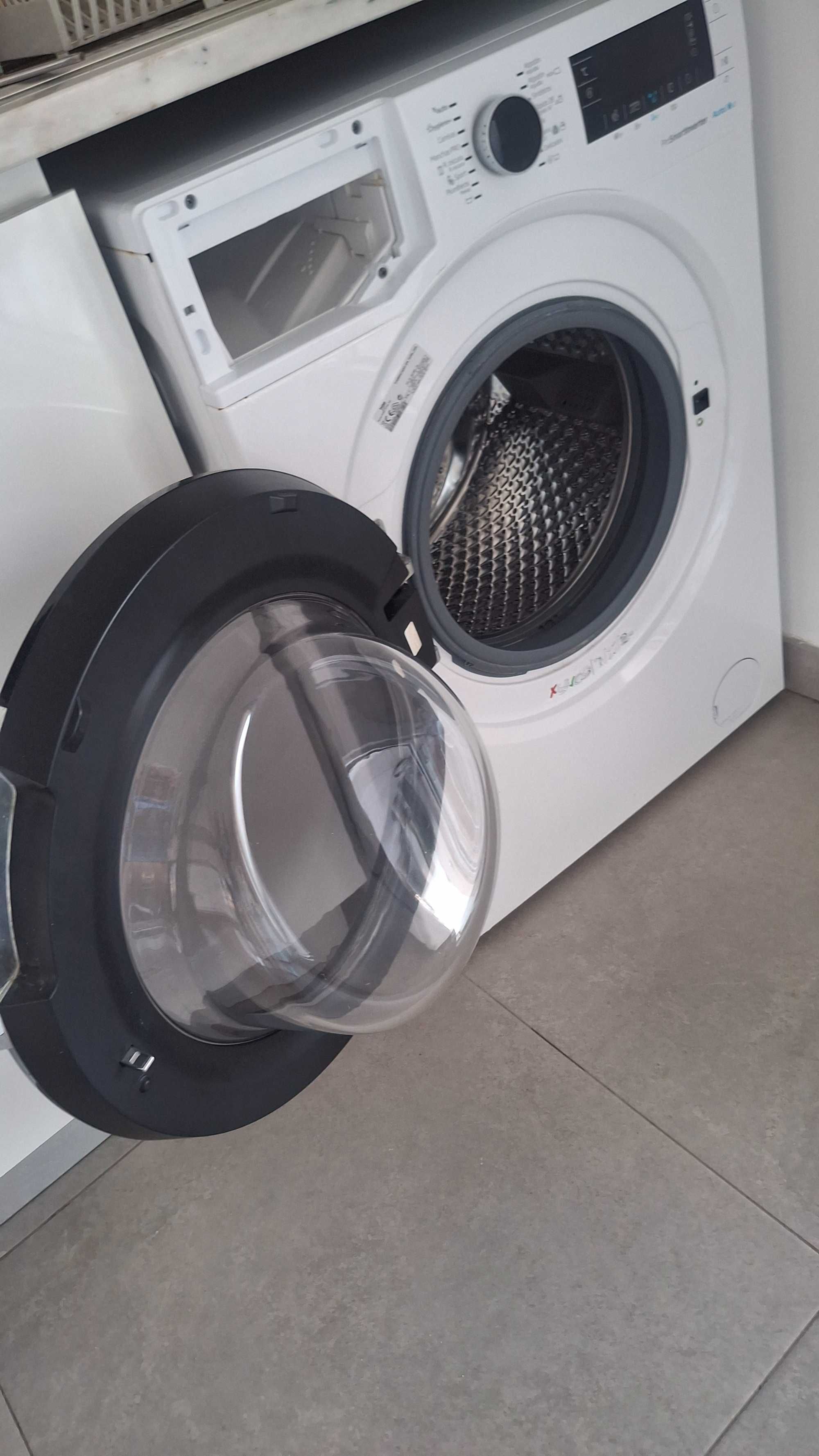 Máquina de lavar roupa 8Kg reservada até dia 18