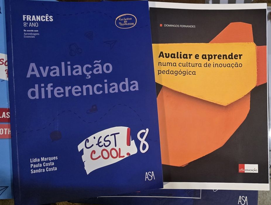 C'est Cool 8 - Francês  - Dossier de Professor + Caderno de Atividades