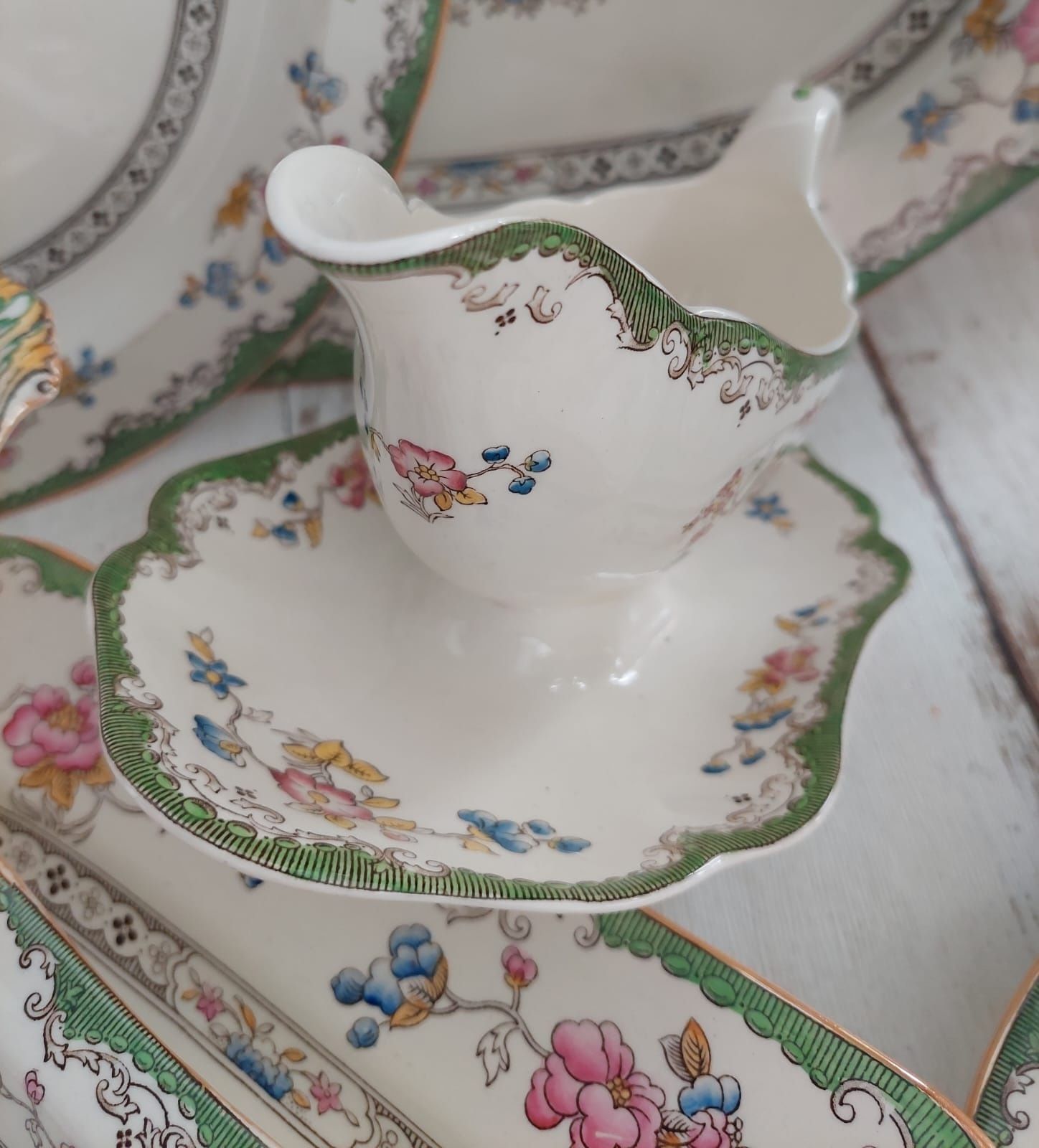 Sosjerka sygnowana Copeland Spode England. Starusieńka porcelana, ukwi