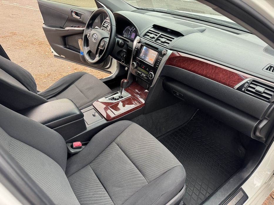 Продам Toyota Camry