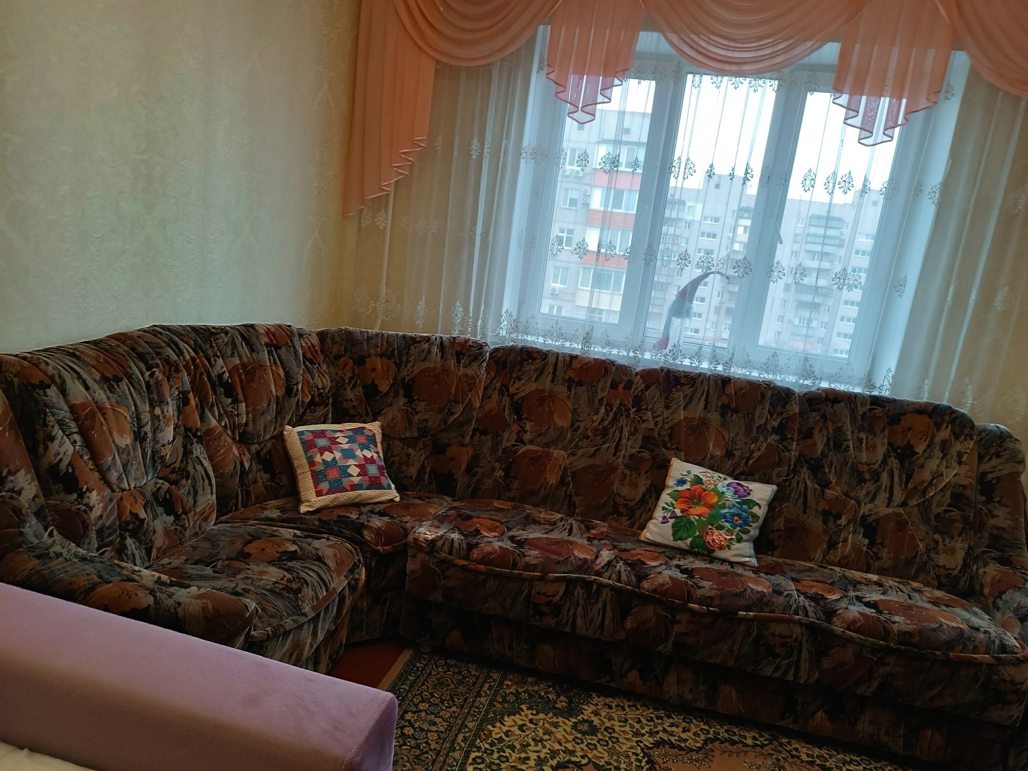Продам диван кутовий