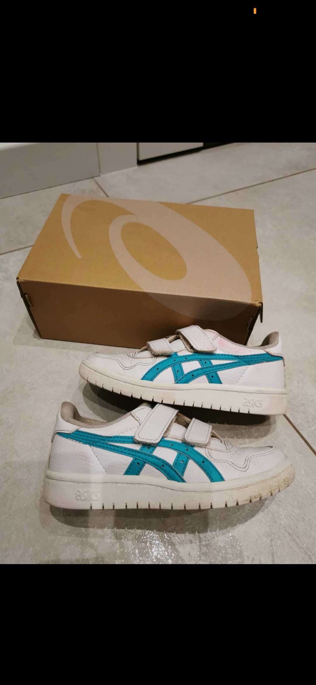 Buty chłopięce Asics r. 30