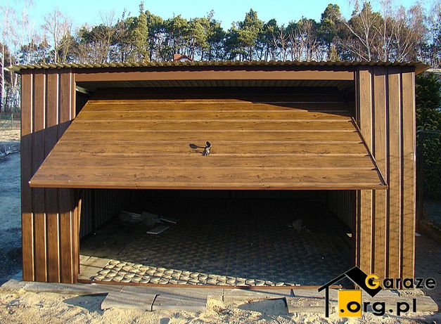 Garaże Blaszane 4x5 Szeroki Panel Imitacja Drewna Orzech