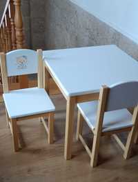 Новый столик и 2 стула из дерева с ручной росписью!