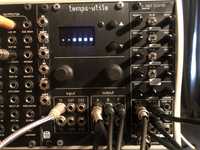 Eurorack trig generator and 4-voice cluster