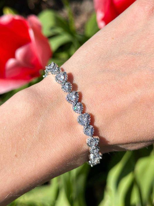 Браслет Pandora Ореол сердець