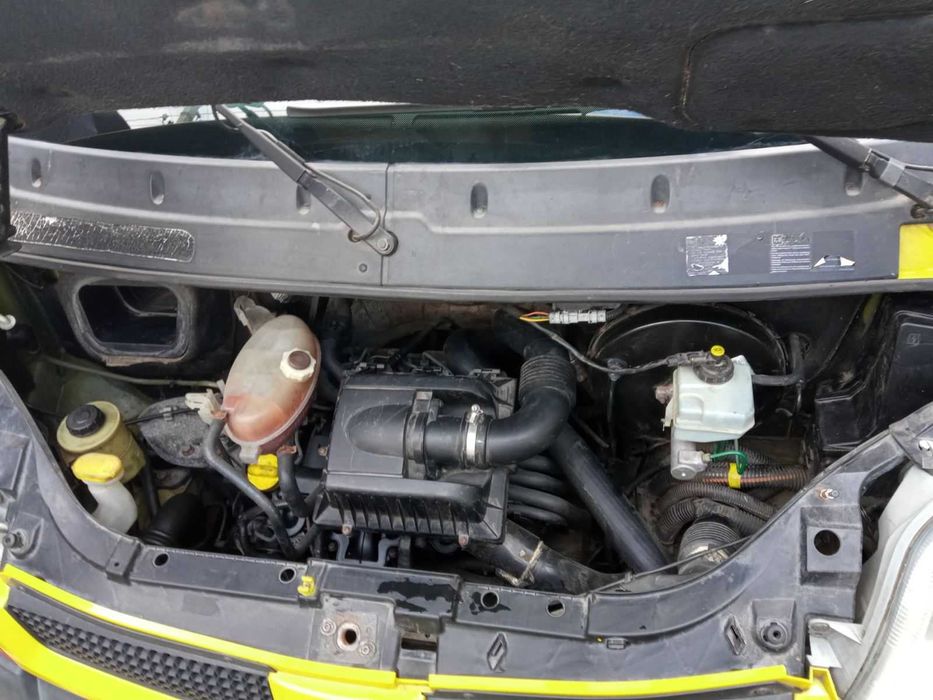 Renault Master 2004р 2.5л грузо-пасажир