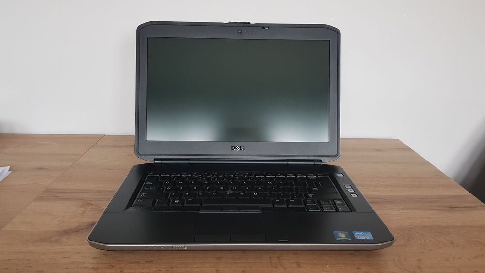 Laptop Dell Latitude E5430 Windows 10 Pro i3 RAM 4 GB SSD 120 GB