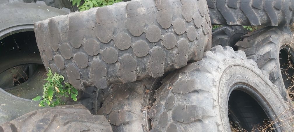 Opony Michelin 12.5/80 R 18