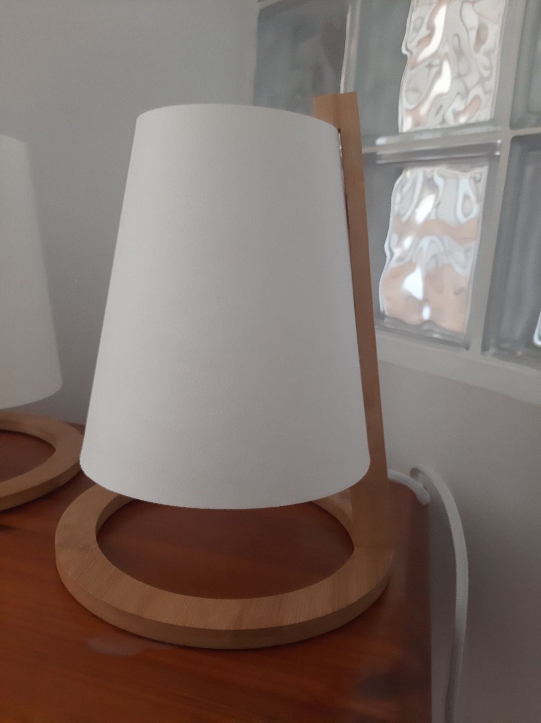 Candeeiros de mesa
