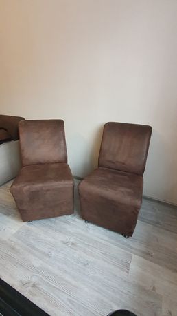 2 fotele na kółkach