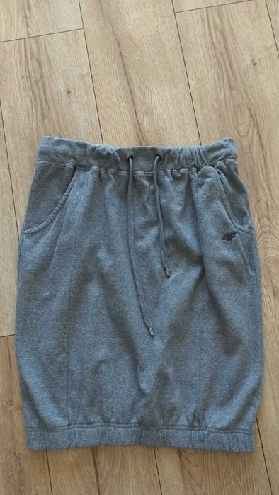 4F Spódnica damska L ołówkowa sportowa dzianina szara L pas84