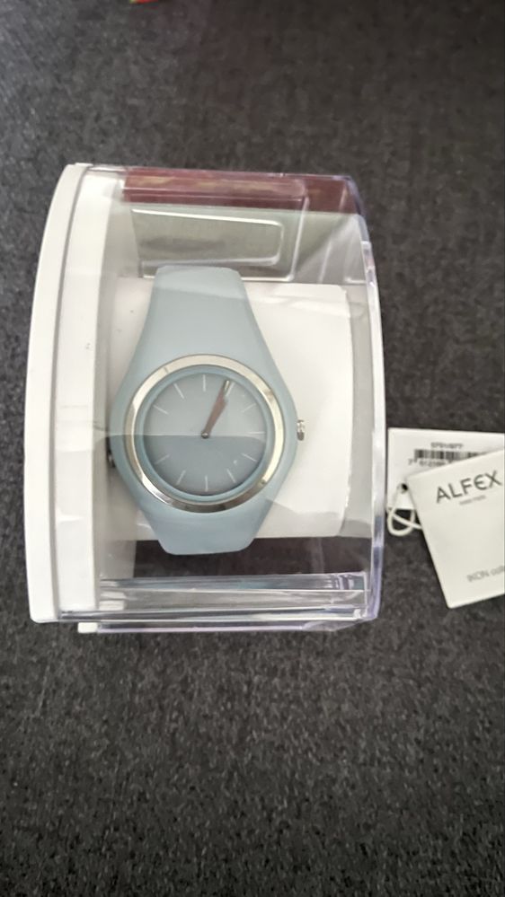 Жіночій годинник ALFEX 5751/977