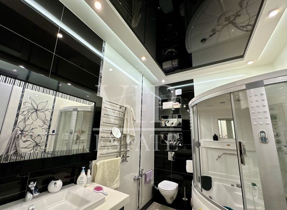 Продам дизайнерскую 3 к.кв.,156 м.кв. ЖК Чернышевского 7, Центр