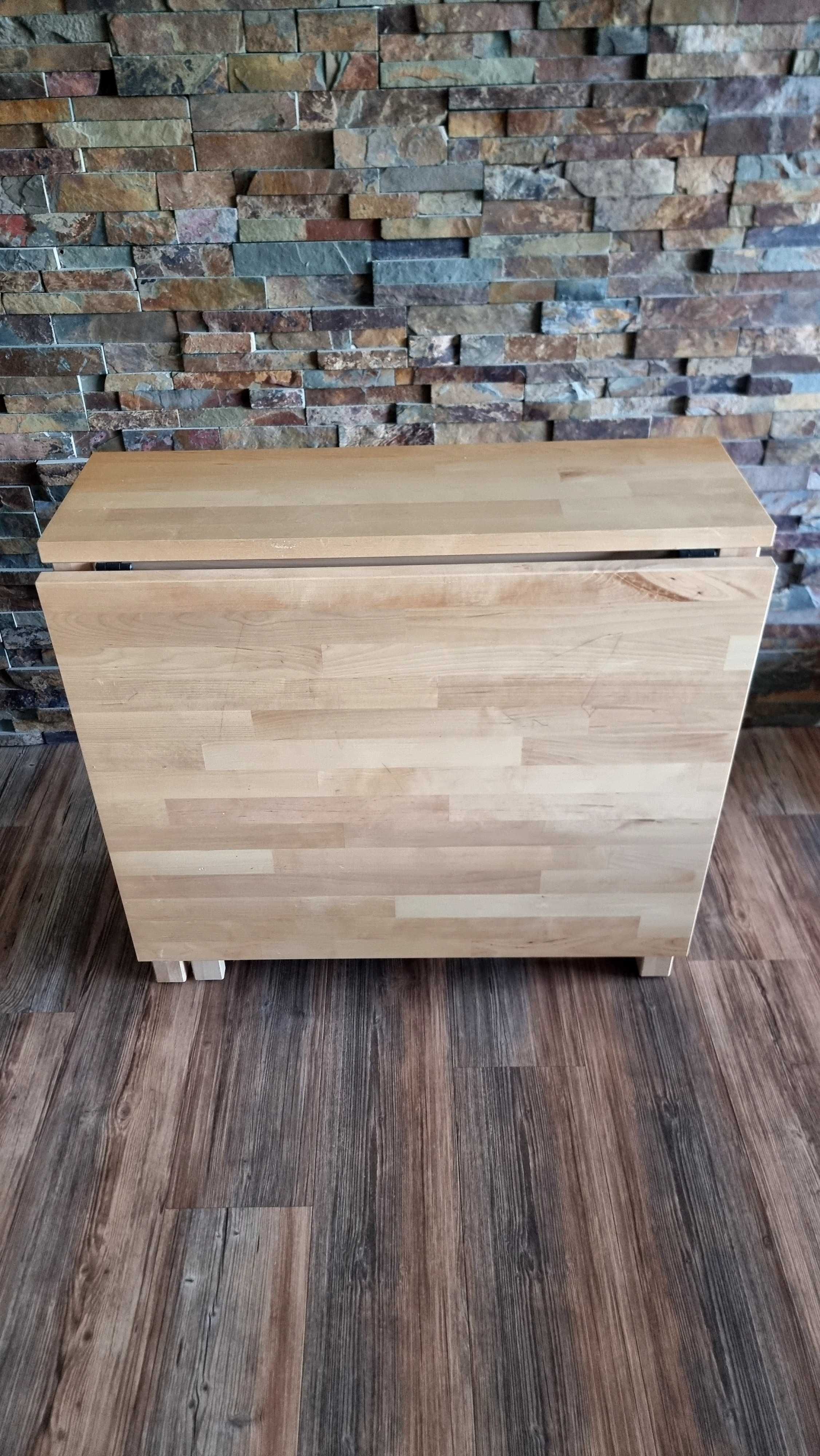 Mesa dobravel para sala ou cozinha.