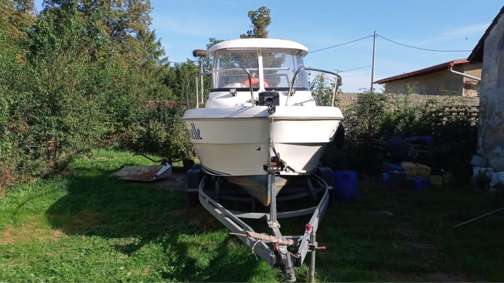 Quicksilver flamingo Łódź kabinowa wędkarska