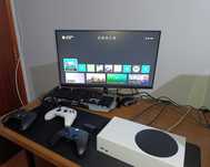 XBOX SERIES S usada como nova + 3 Comandos e Bateria