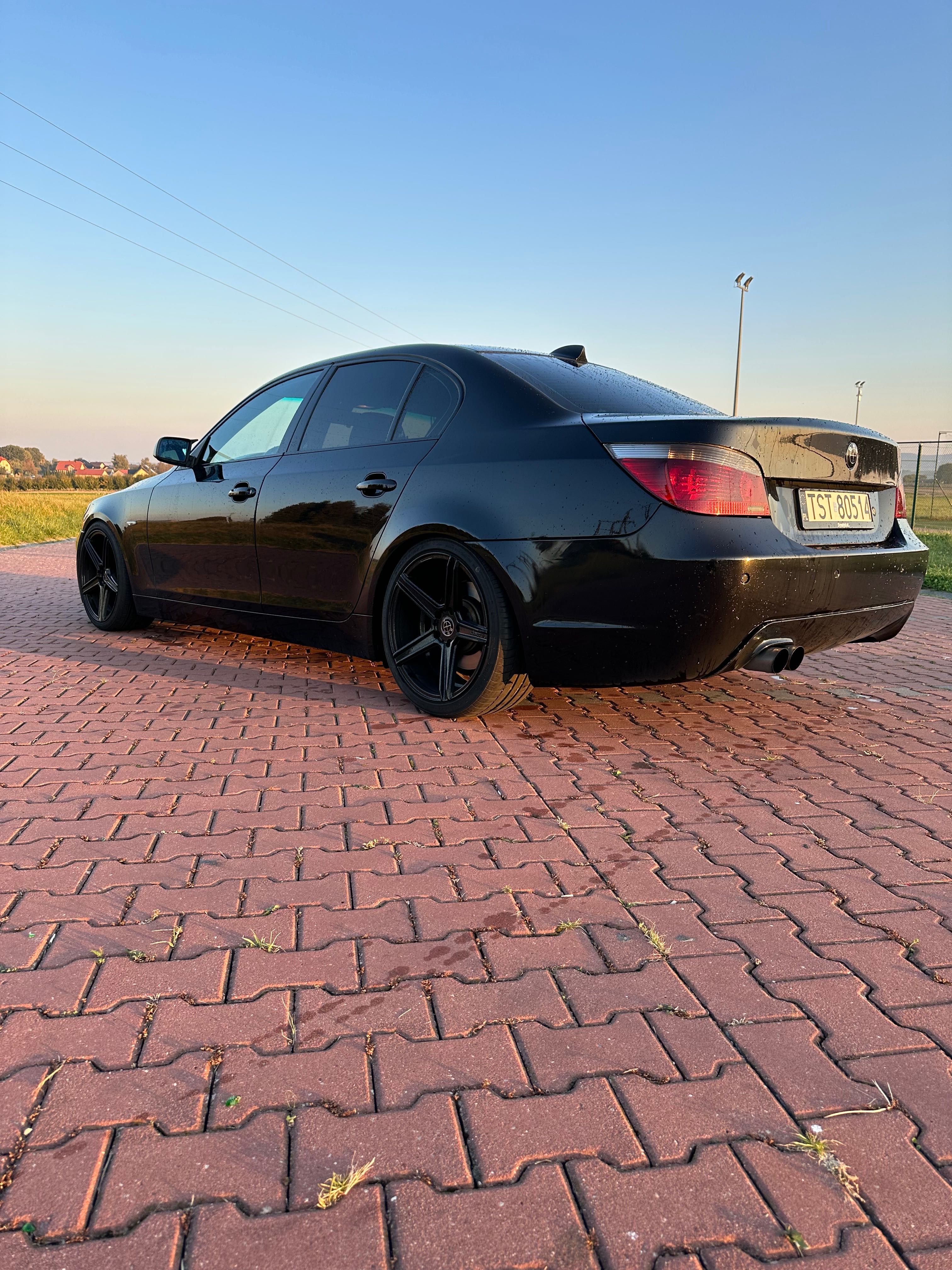 BMW  e60 525d Mpakiet