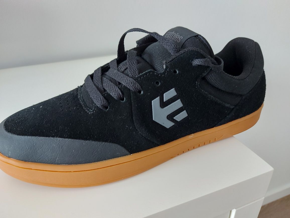 Sapatilhas Novas ETNIES - NOVAS !!!